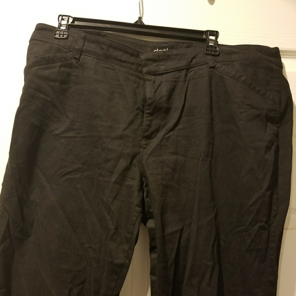 Pants - Picture 2 of 4